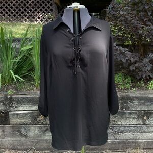Jones New York Size 1X Black Longsleeve Dress Shirt w/ Lacing